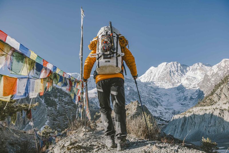 Barefoot Leather Shoes, Tailor-Made Everest Pack, and More Emerging Gear