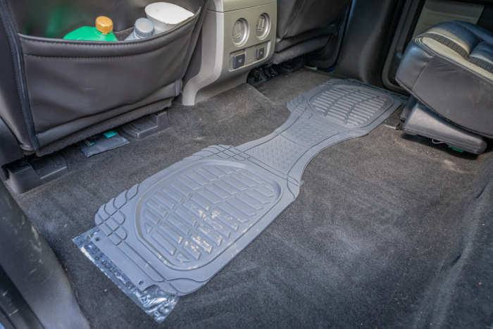2nd row floor mat 