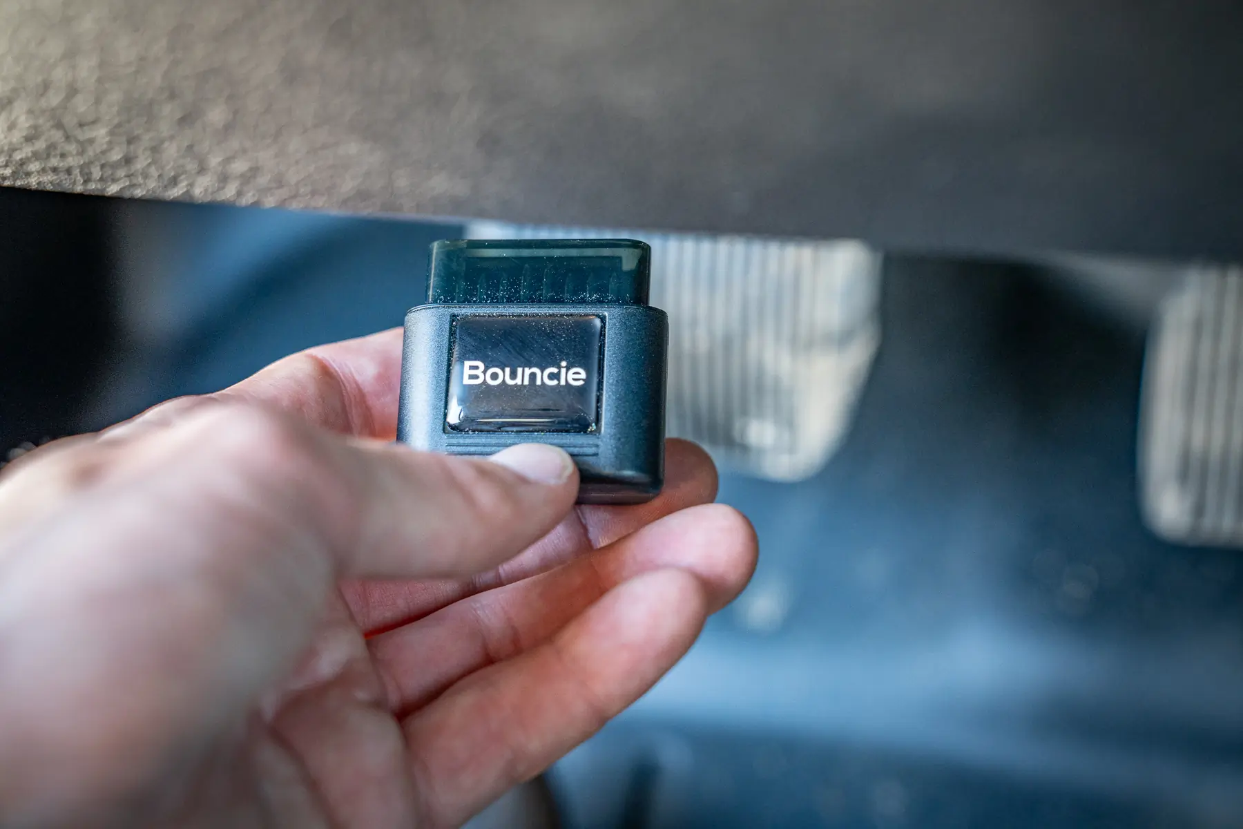 Bouncie gps tracker