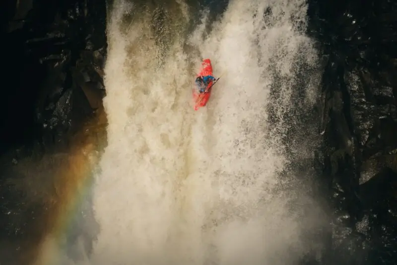 ‘Hallelujah’: Watch Kayakers Paddle the PNW’s Most Stunning Waterfalls