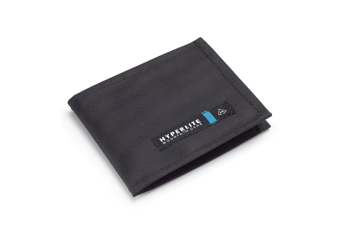 Hyperlite Mountain Gear Minimalist Wallet-720x480