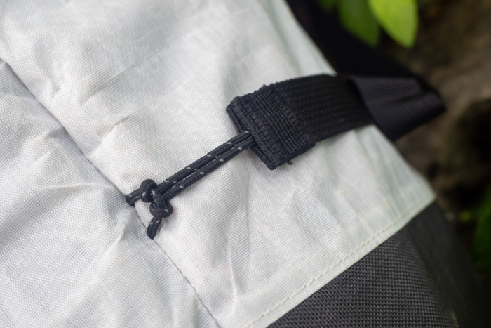 Removable compression strap on the Samaya ULTRA35