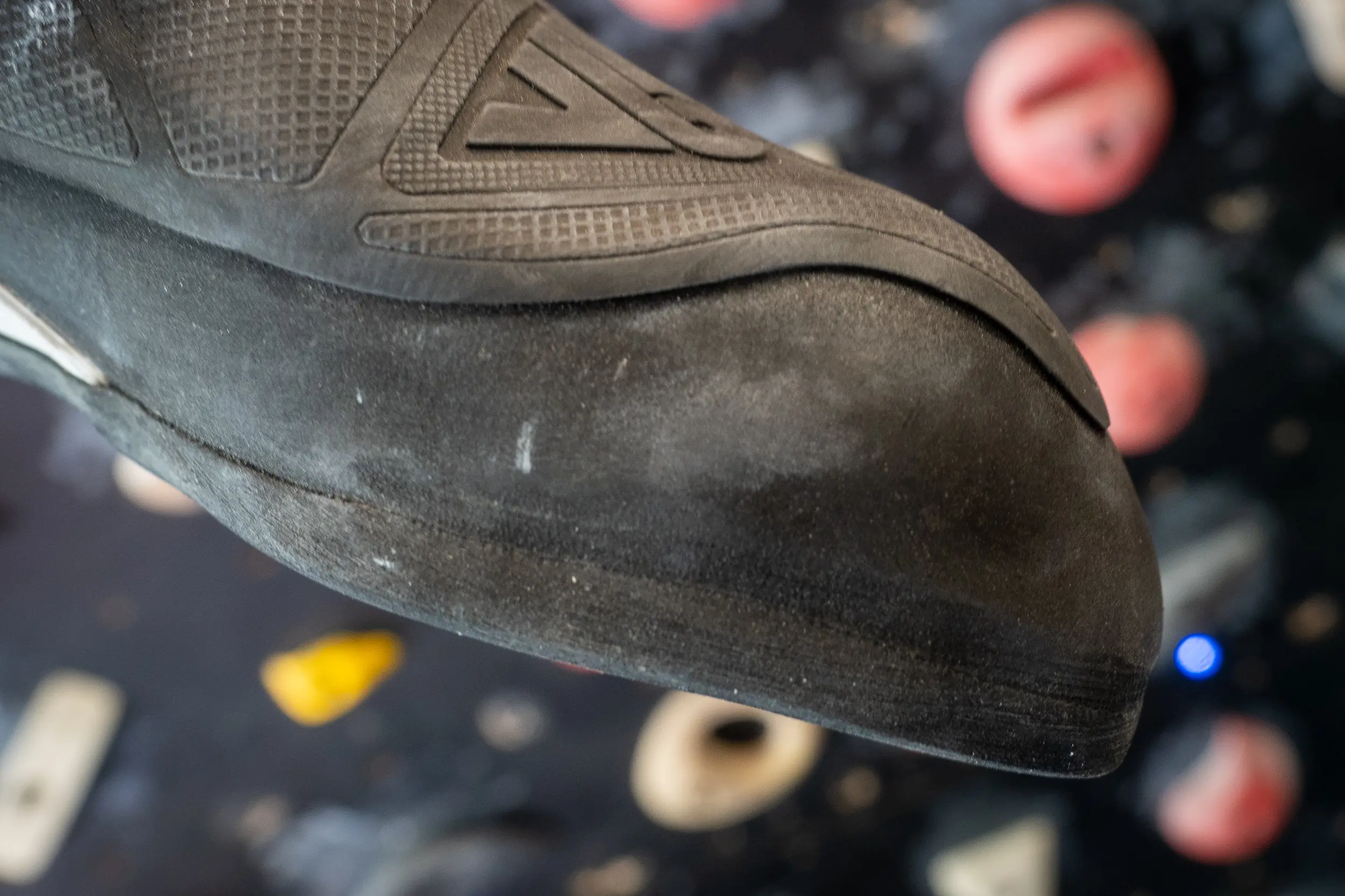 Evolv V6 Love Bump on toe box