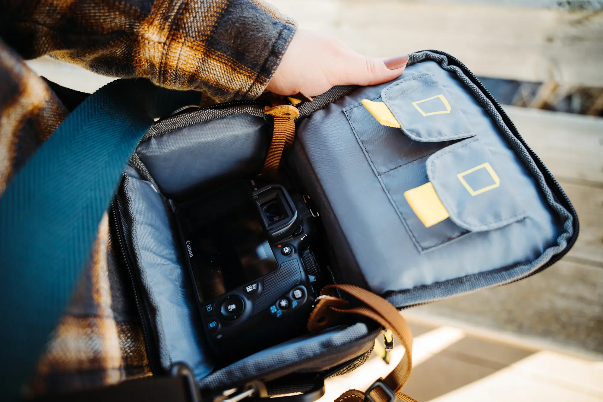 RUGGARD CAMERA BAG