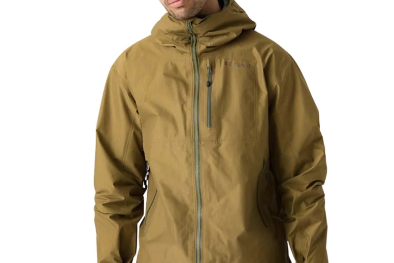 BEYOND Clothing Drilight Rain Jacket