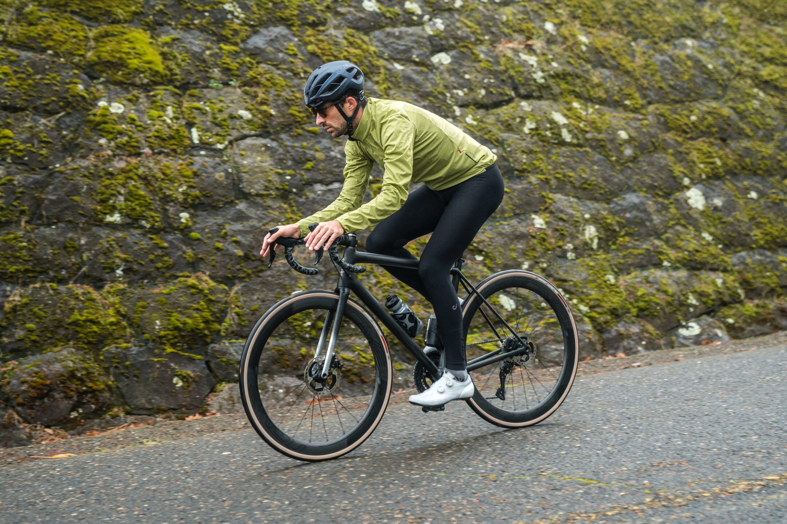 2022ss Soloist ソロイスト cycling Jacket bags The Best Cycling Jackets of 2025 | GearJunkie Tested