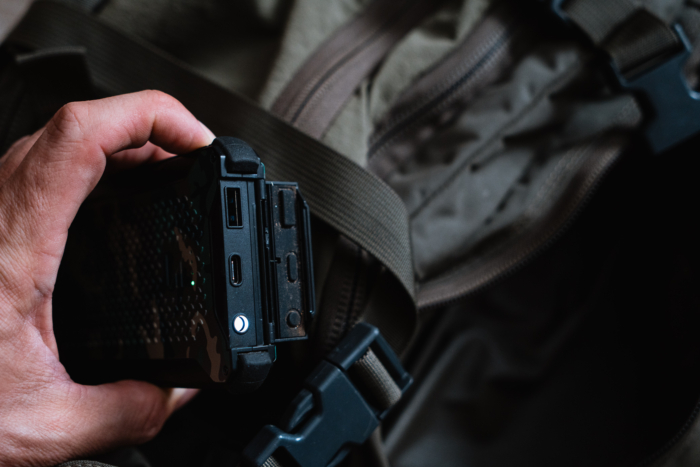 dark energy poseidon pro can be used as a mini flashlight