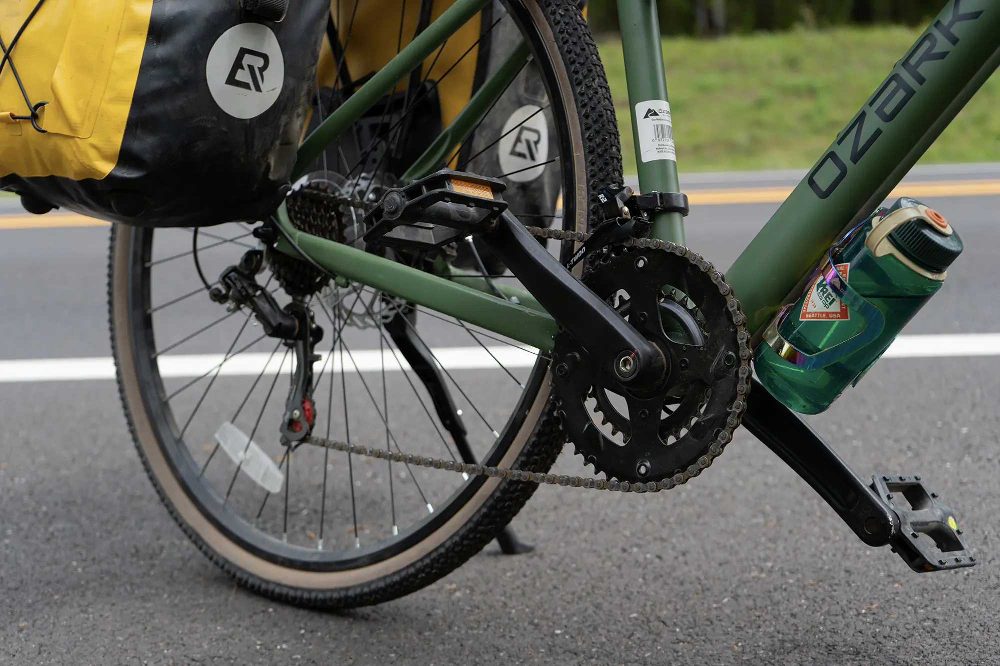 drivetrain on the g.1 explorer gravel bike