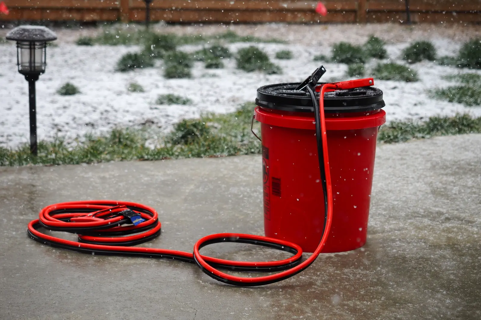 bucket carrying case for long jumper cables