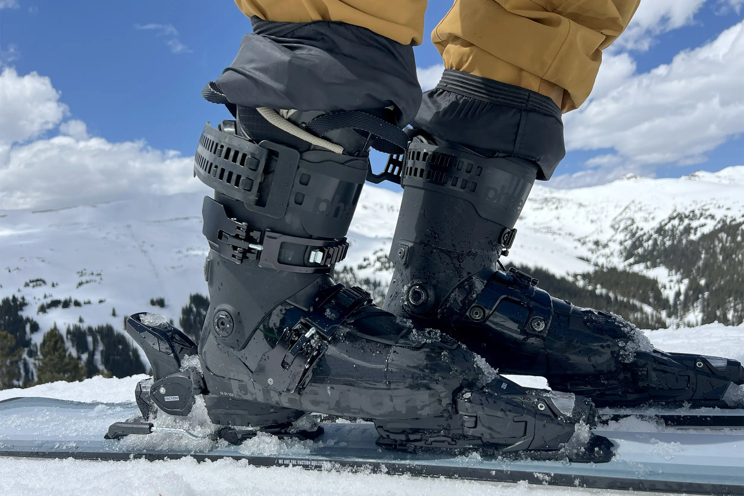 phaenom ski boots and mountains