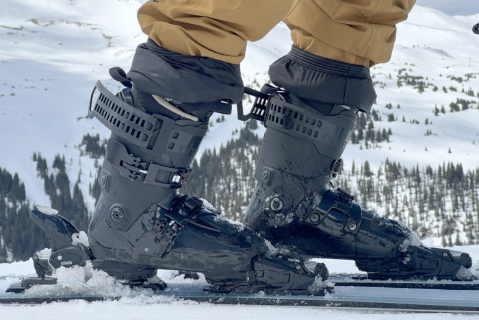 phaenom ski boots and mountains