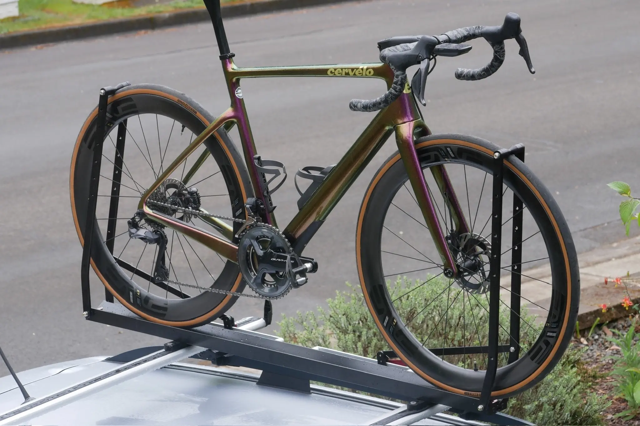 How to Choose Rack for Road Cycling: Expert Tips