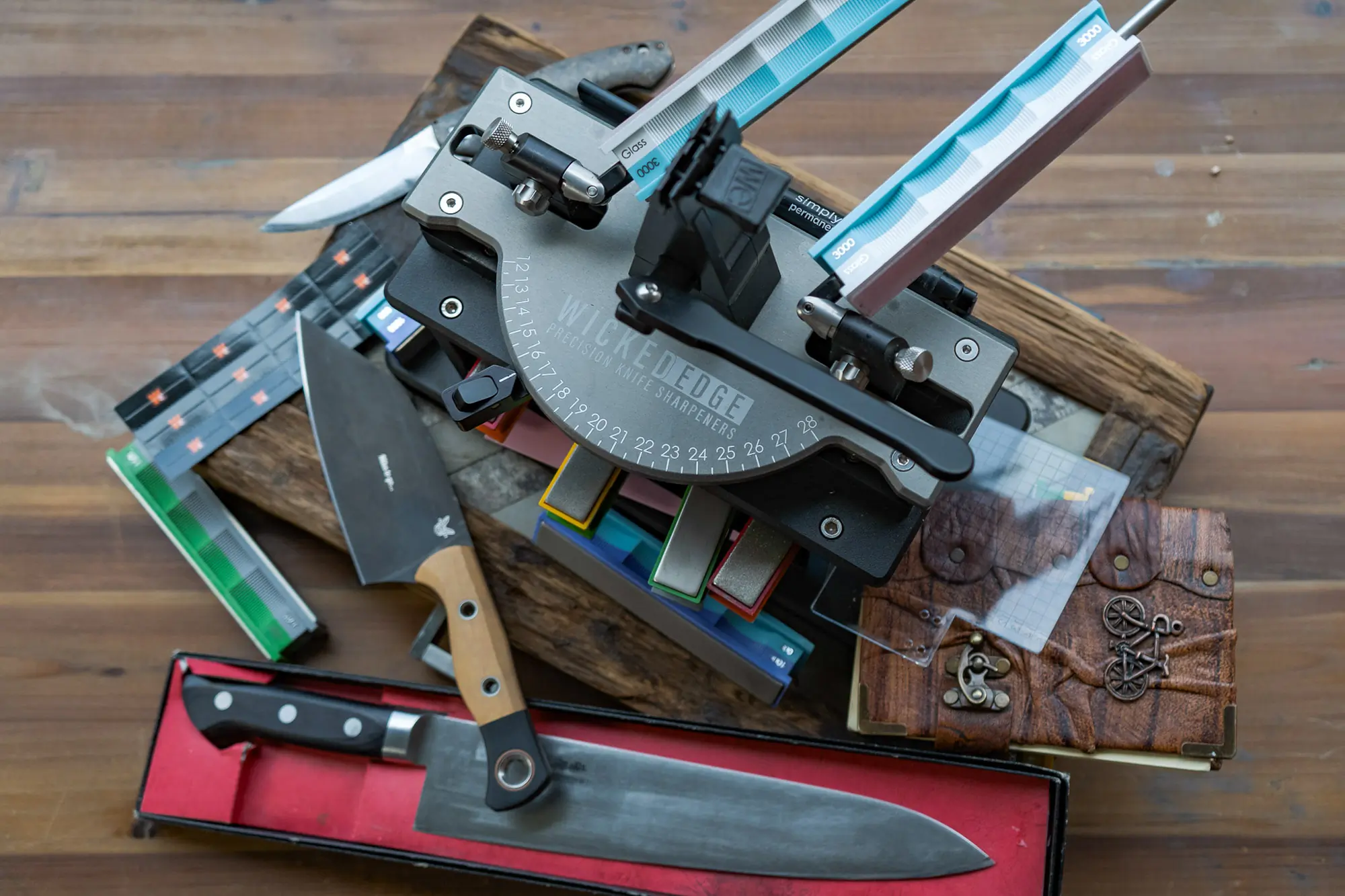 The Wicked Edge Generation 4 Pro and all of it's sharpening stones laid out