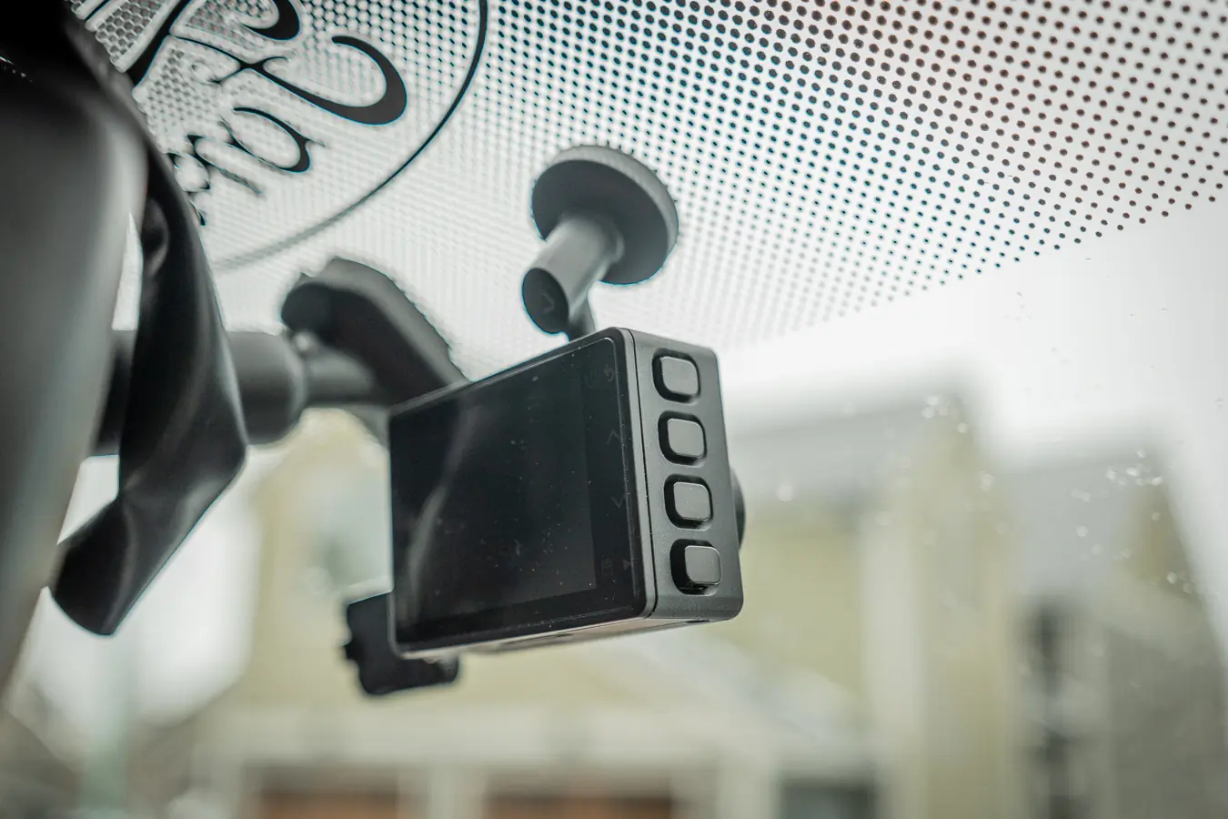 buttons on mounted camera on windshield 