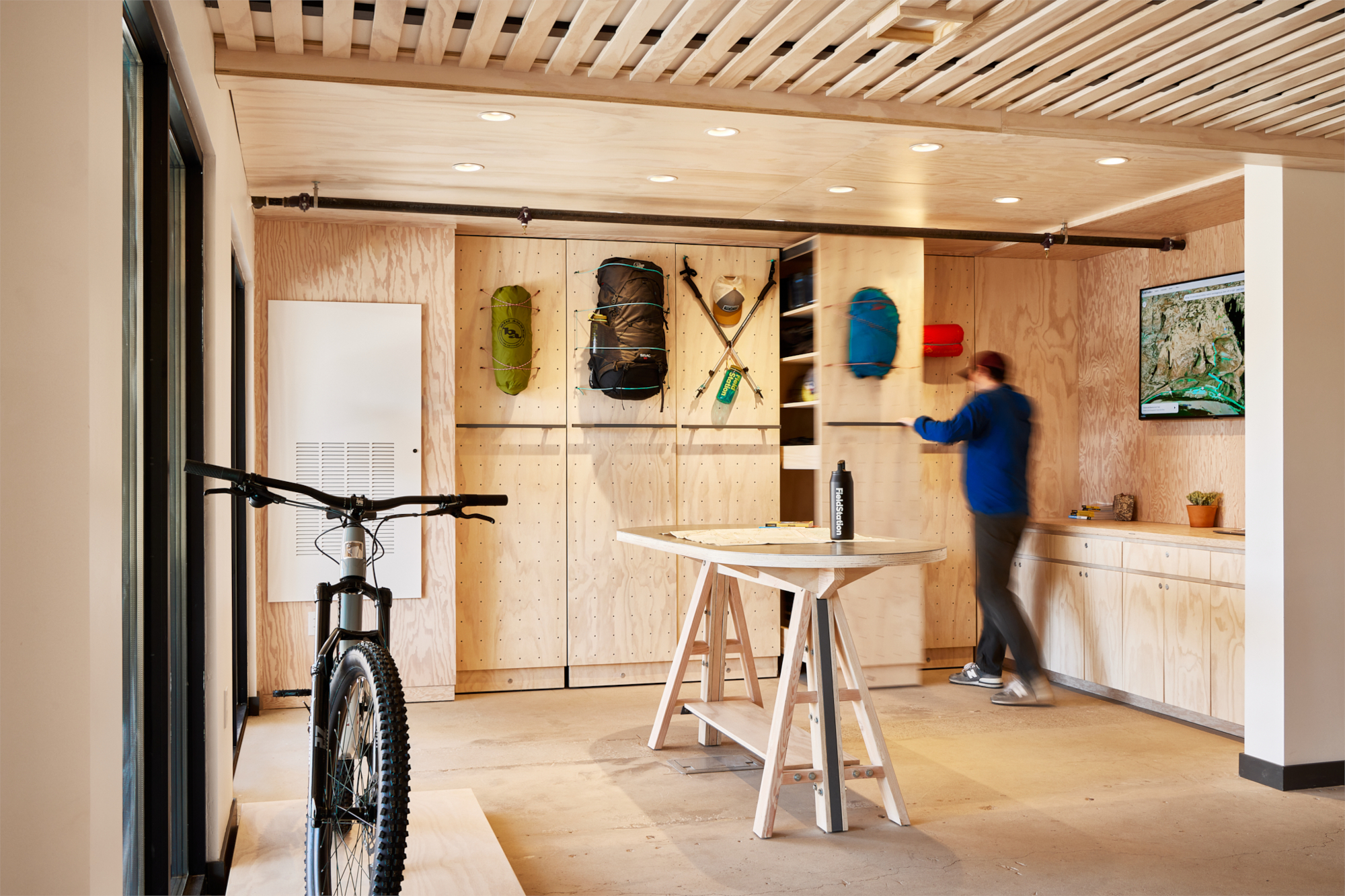 Field Station Moab map room and instruction area