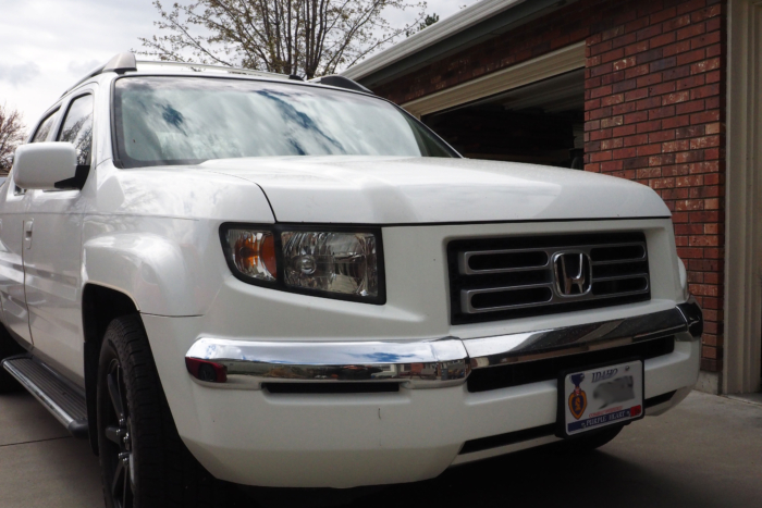 2008 Honda Ridgeline with restored headlights 