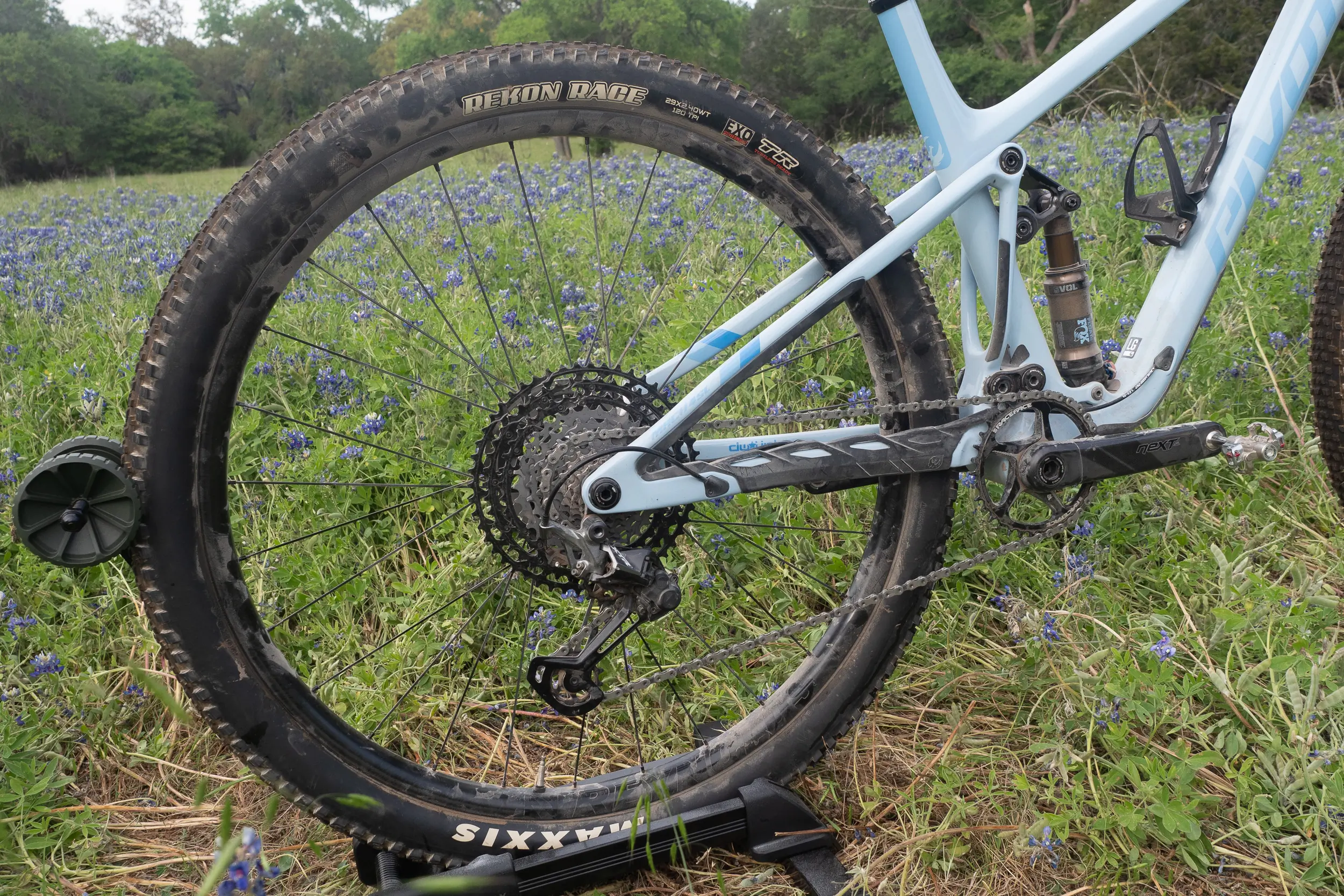 Shimano XTR drivetrain on a 2023 Pivot Mach 4 SL