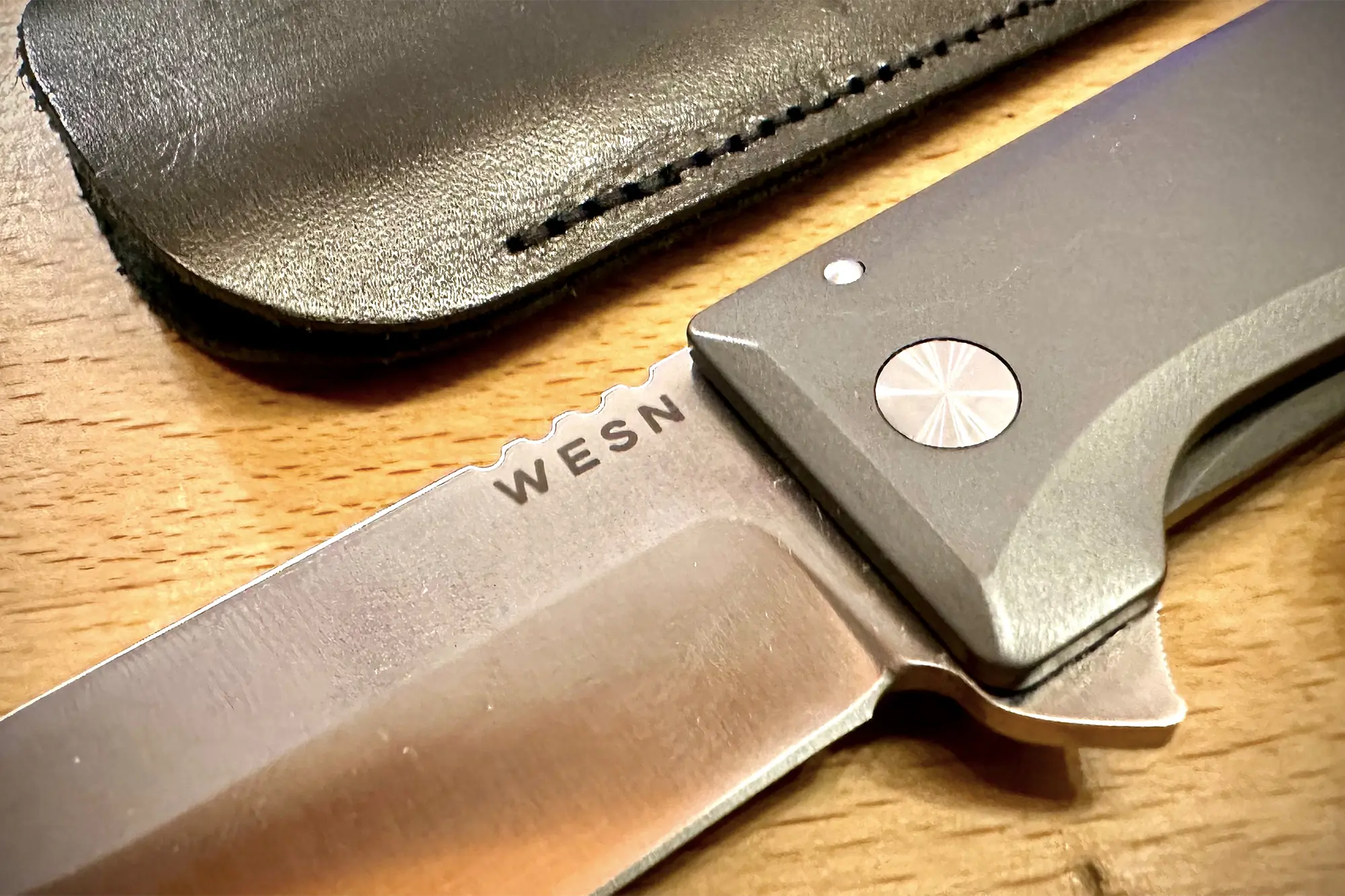 close up allman knife