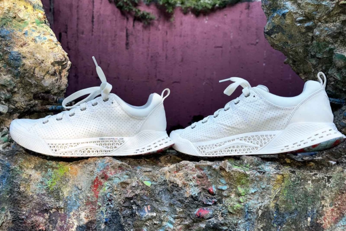 deckers x lab x-scape 3d