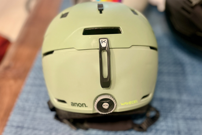 the goggle retainer feature on an anon merak wavecel helmet