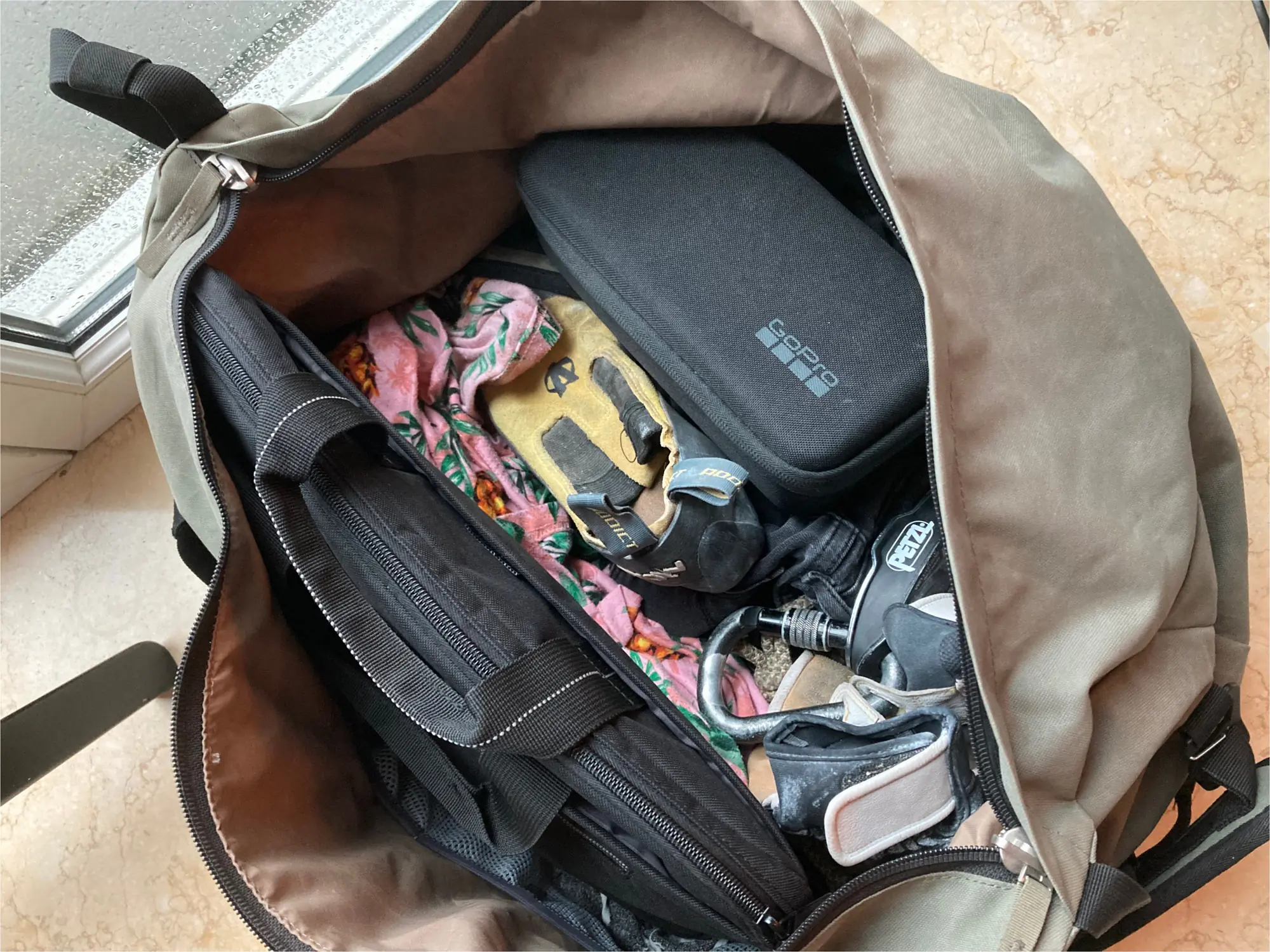 GJBG Suitcases Jack Wolfskin duffel