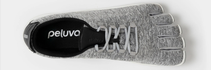 peluva lightweight trainer toe shoes