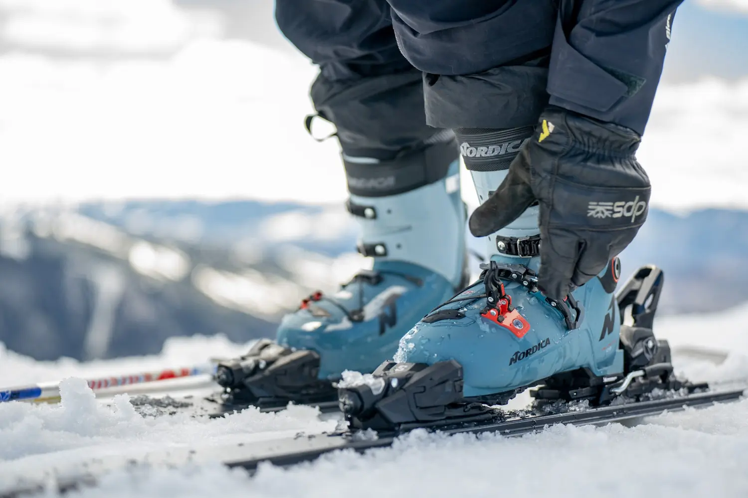 Nordica UNLIMITED LT 130 スキー ブーツ ヨドバシ.com - ノルディカ NORDICA UNLIMITED LT 130 DYN