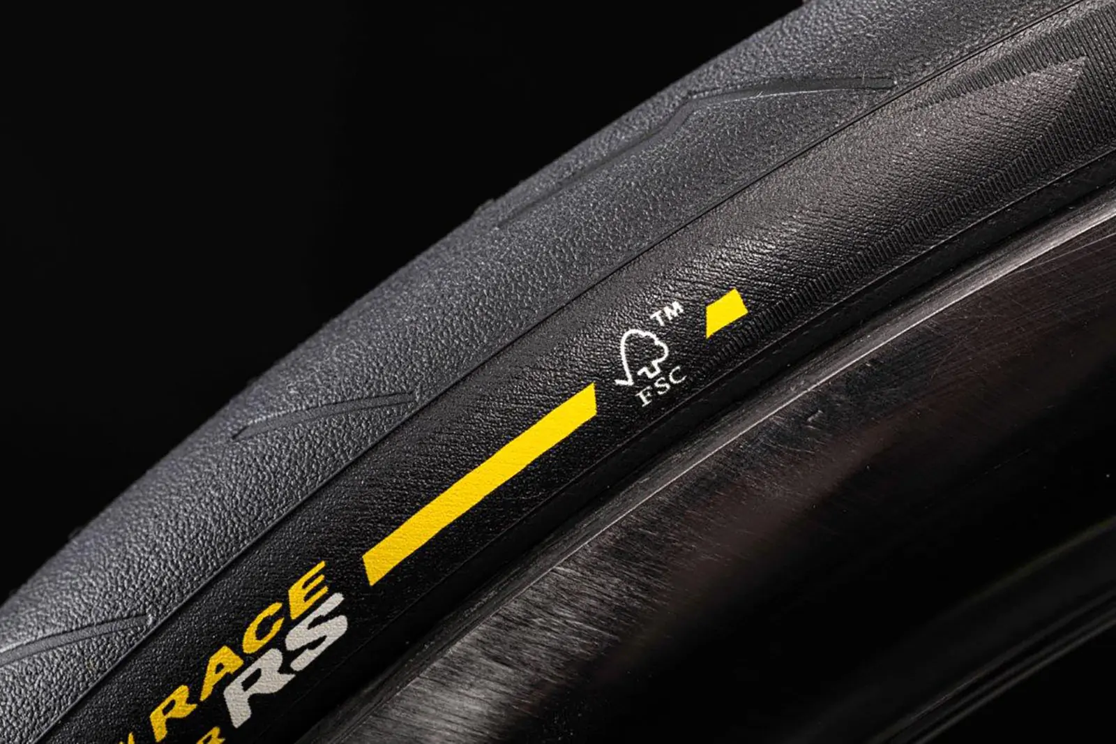 pirelli natural rubber tire
