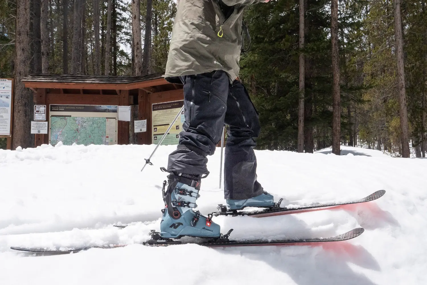 Nordica UNLIMITED LT 130 スキー ブーツ Nordica Unlimited LT 130 DYN Ski Boots 2025 | evo