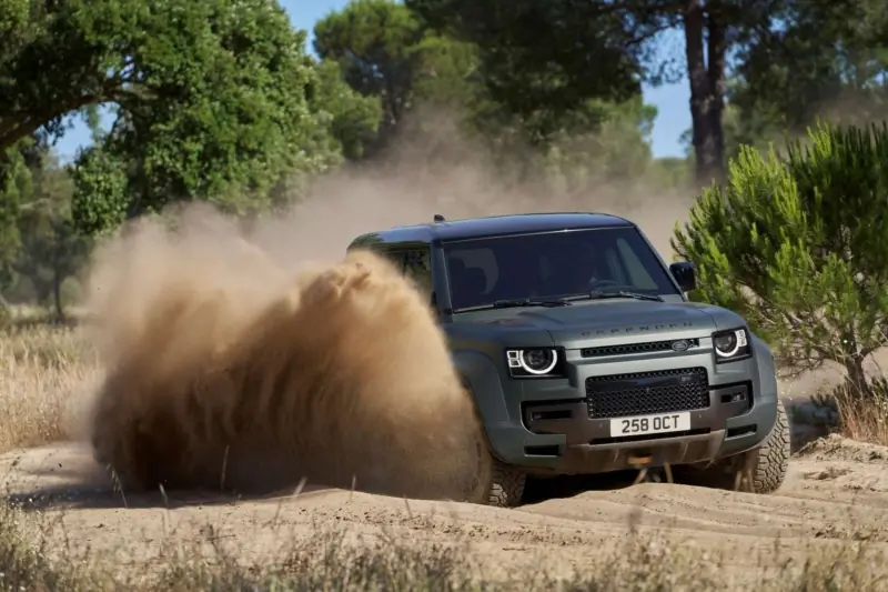 2025 Land Rover Defender Octa Is a Posh Off-Road Beast