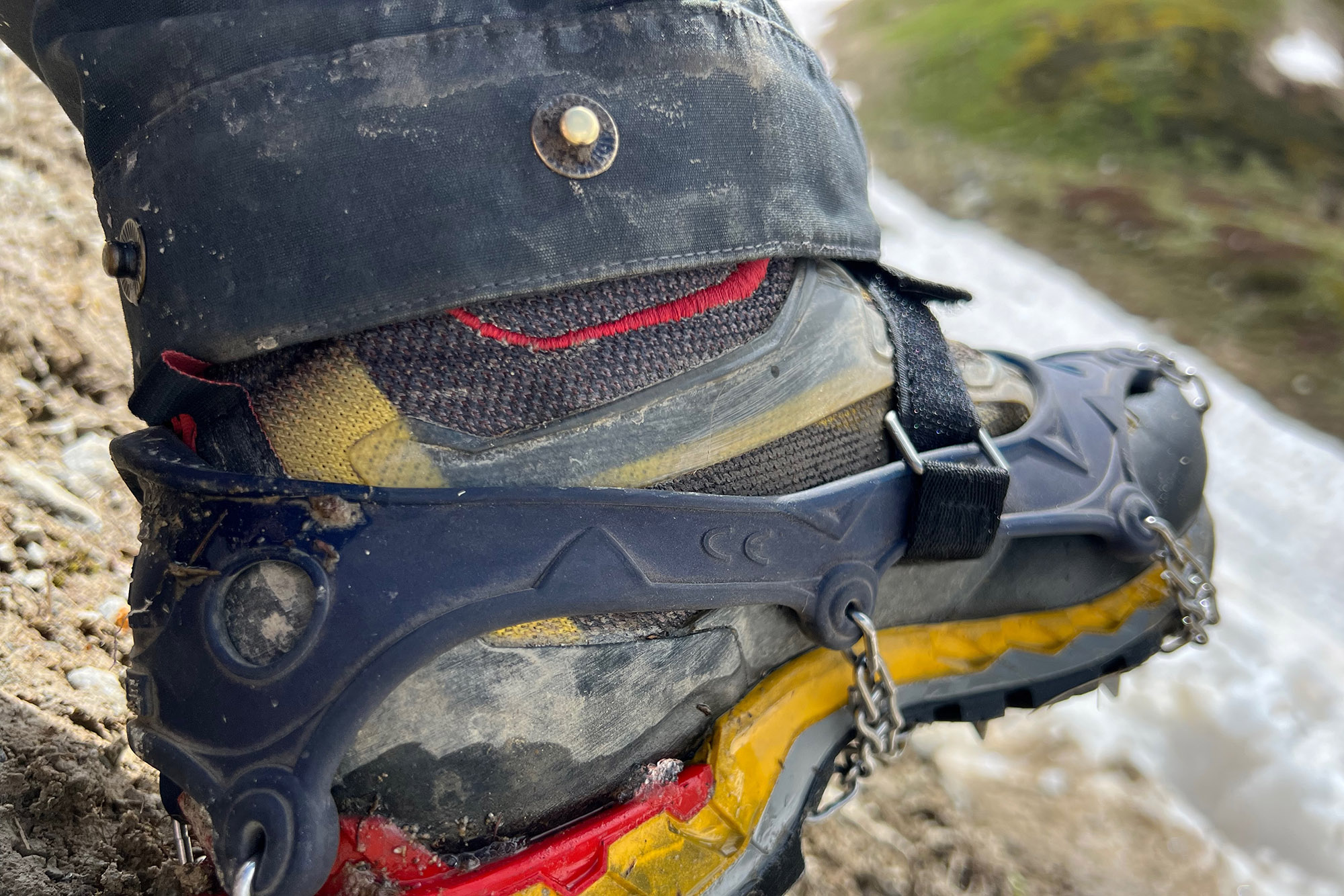 Adjustable gaiter cuff on Fjallaven Keb trousers