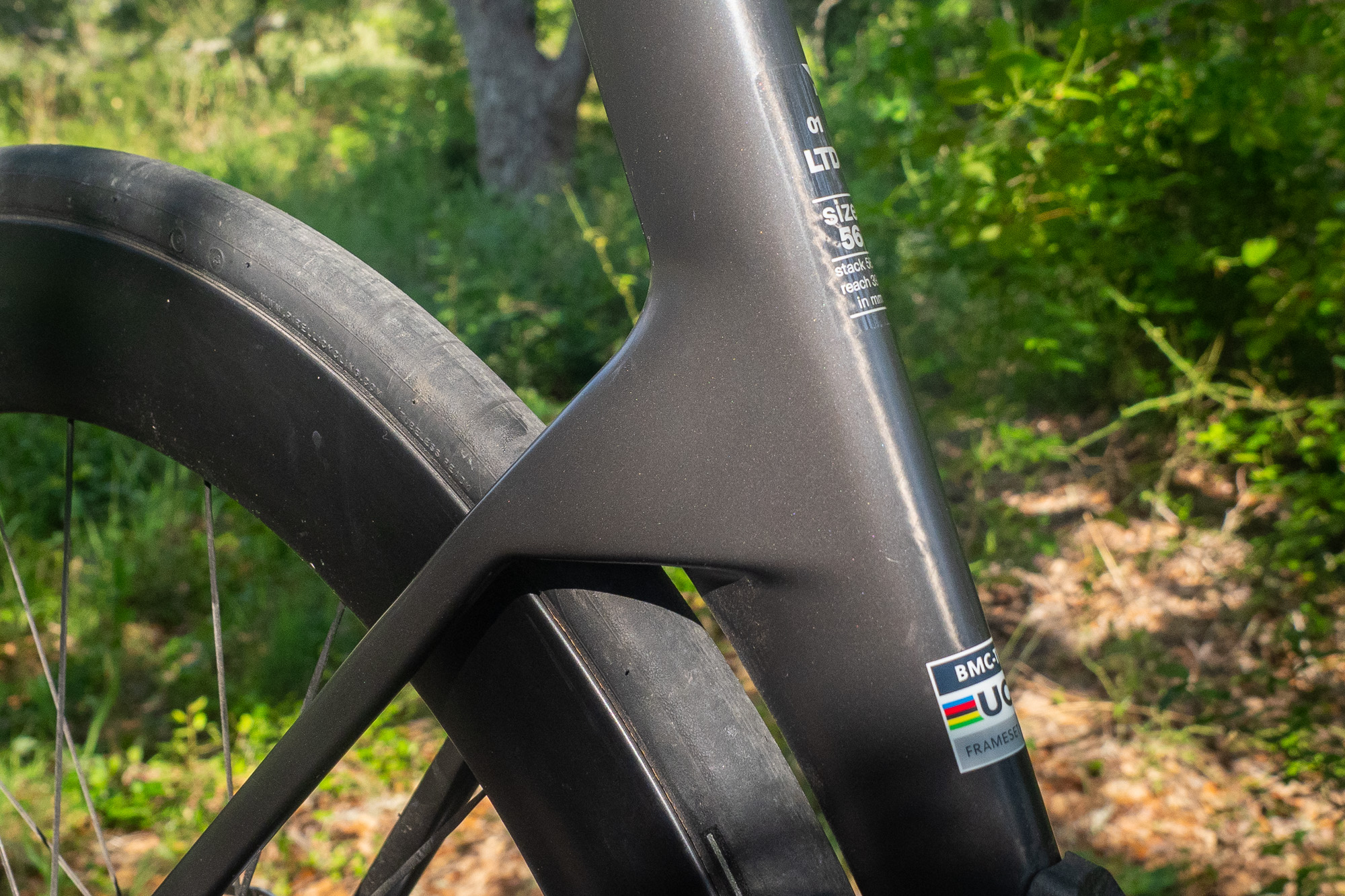Seat stay to seat tube juncture on a 2024 BMC Teammachine R 01 LTD