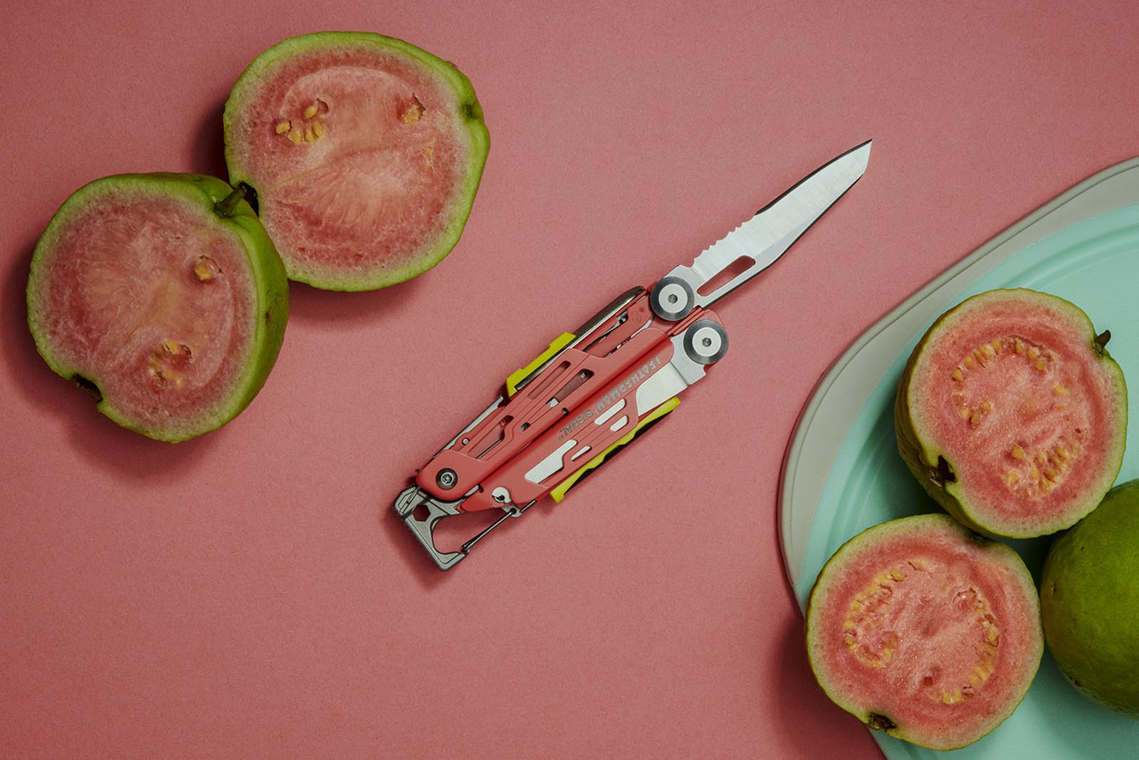SIGNAL GUAVA leatherman