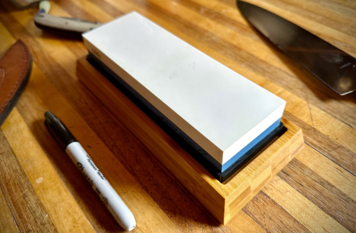 Back to Basics Knife Sharpening: Sharp Pebble 1000/6000 Whetstone Review