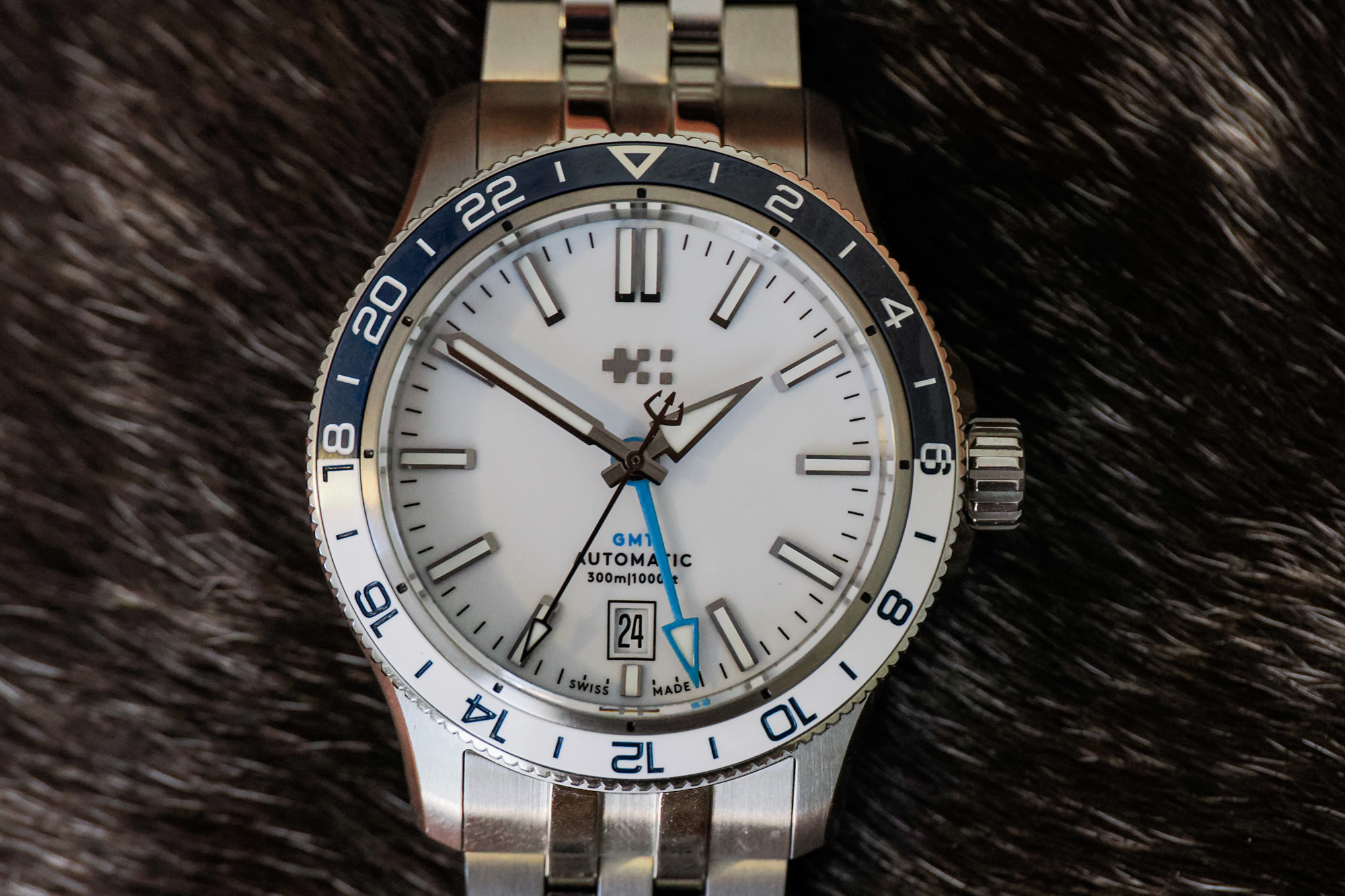 Christopher Ward Trident GMT review watch