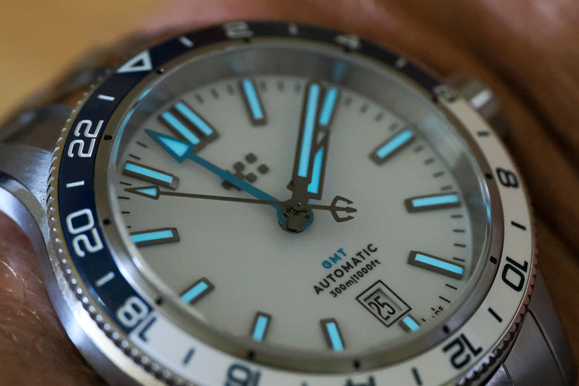 Christoper Ward Trident GMT lume