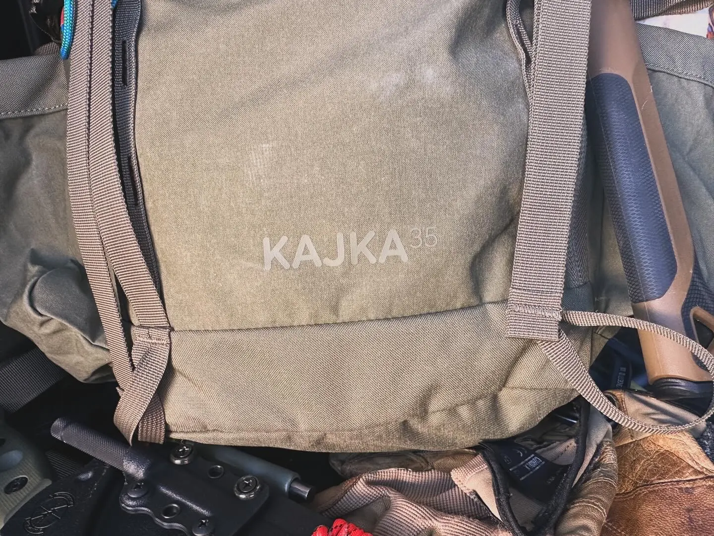 fjallraven kajka 35 pack bottom
