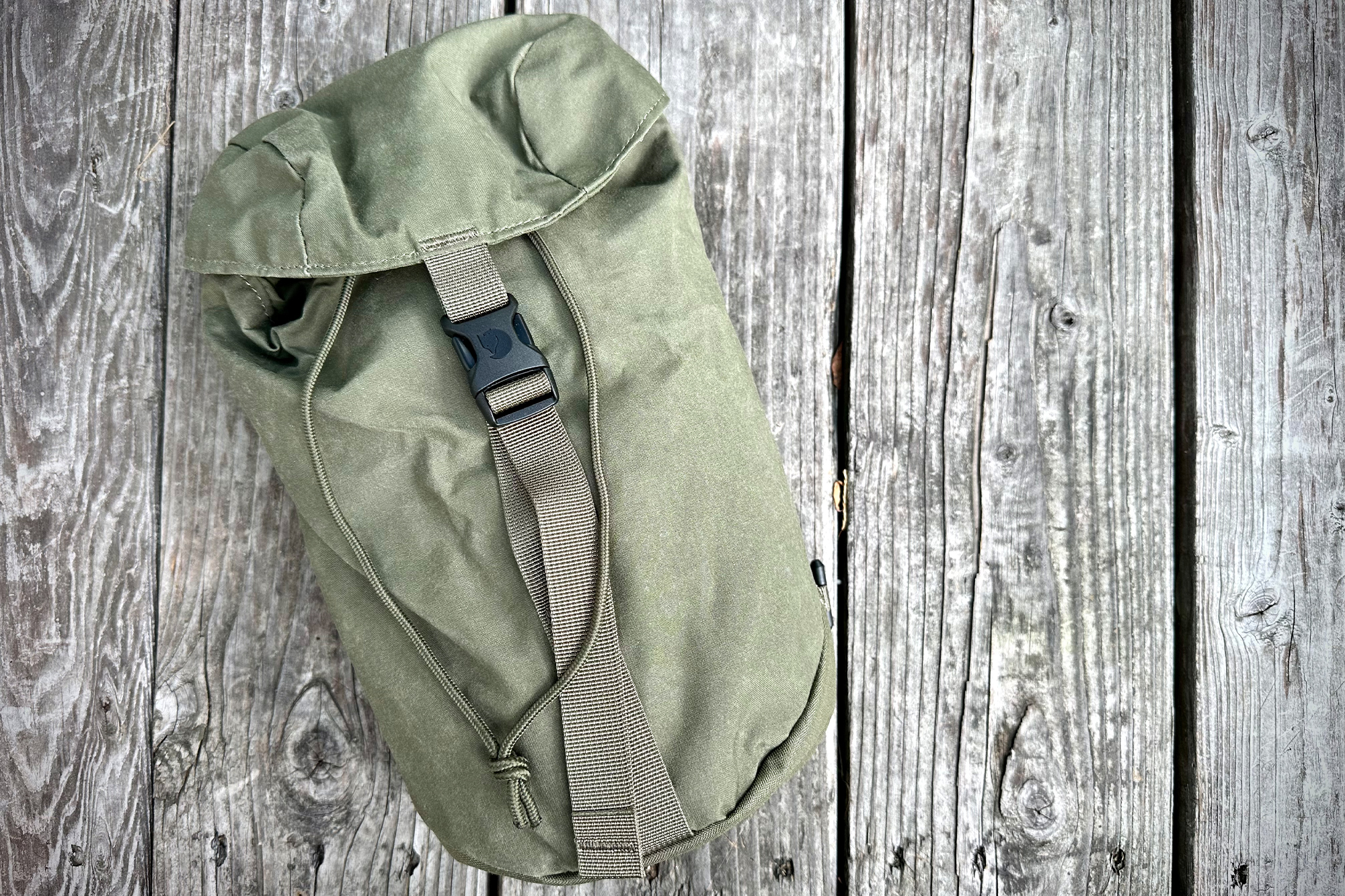 fjallraven kajka 35 pack side pocket
