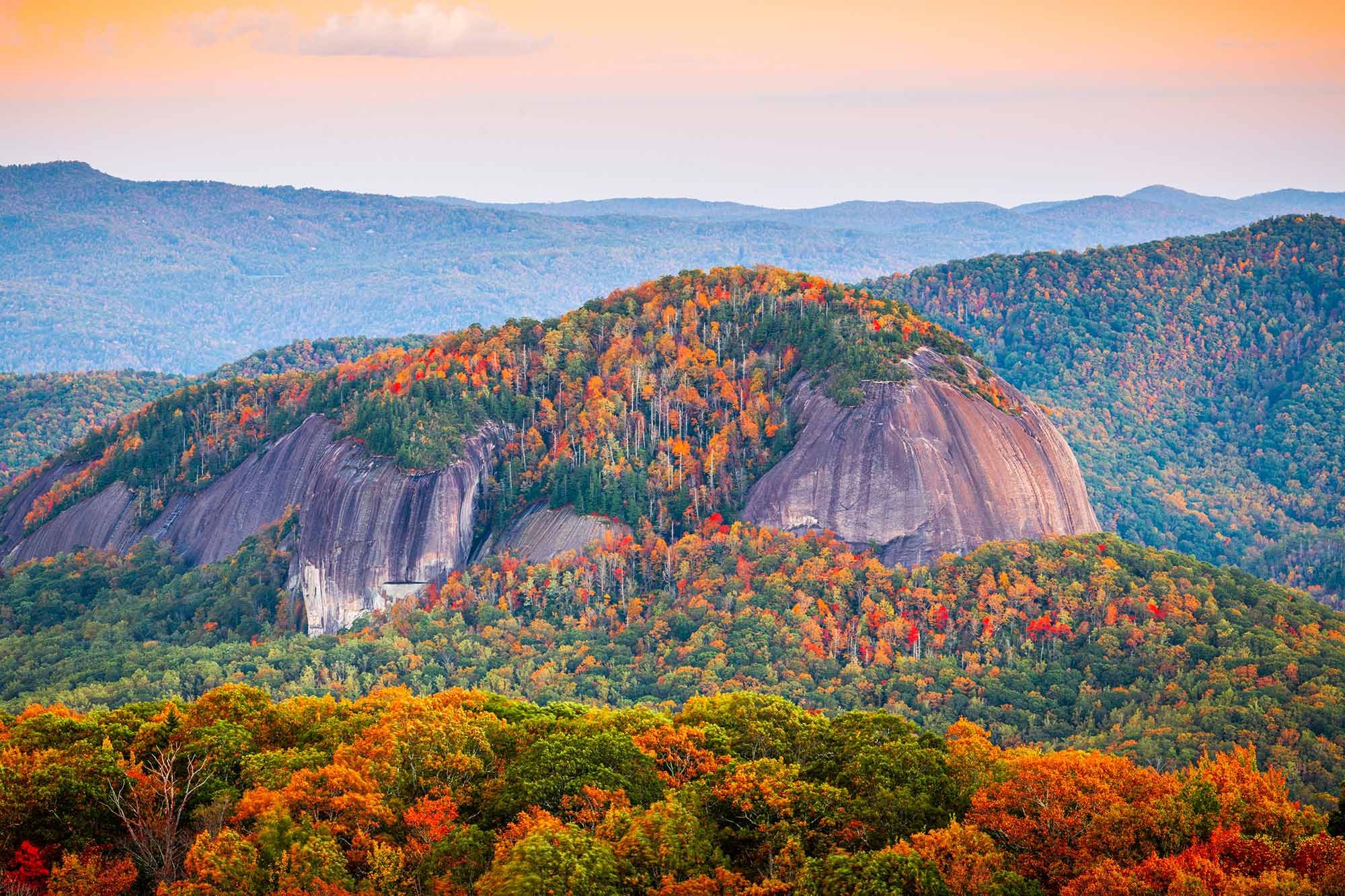 Pisgah,National,Forest,,North,Carolina,,Usa,At,Looking,Glass,Rock