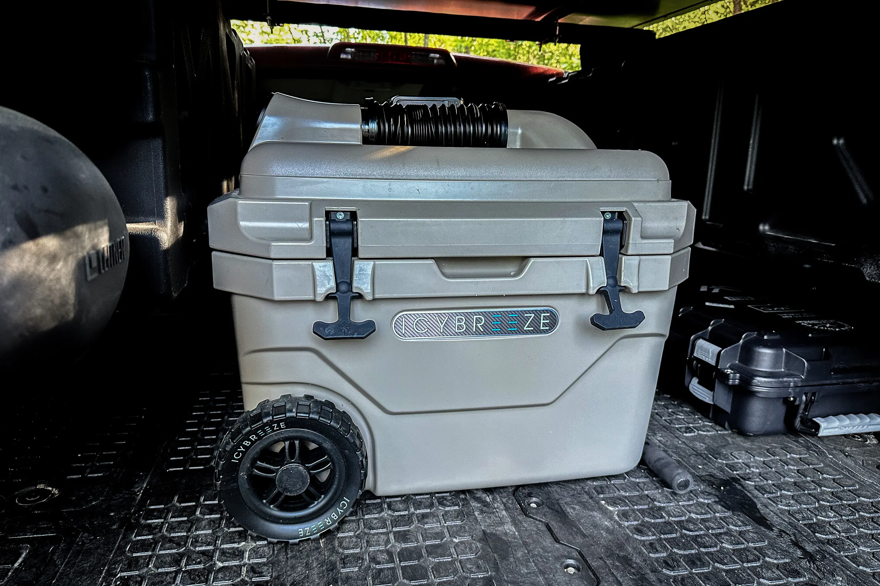 It’s a Cooler. It’s an Air Conditioner. It’s IcyBreeze