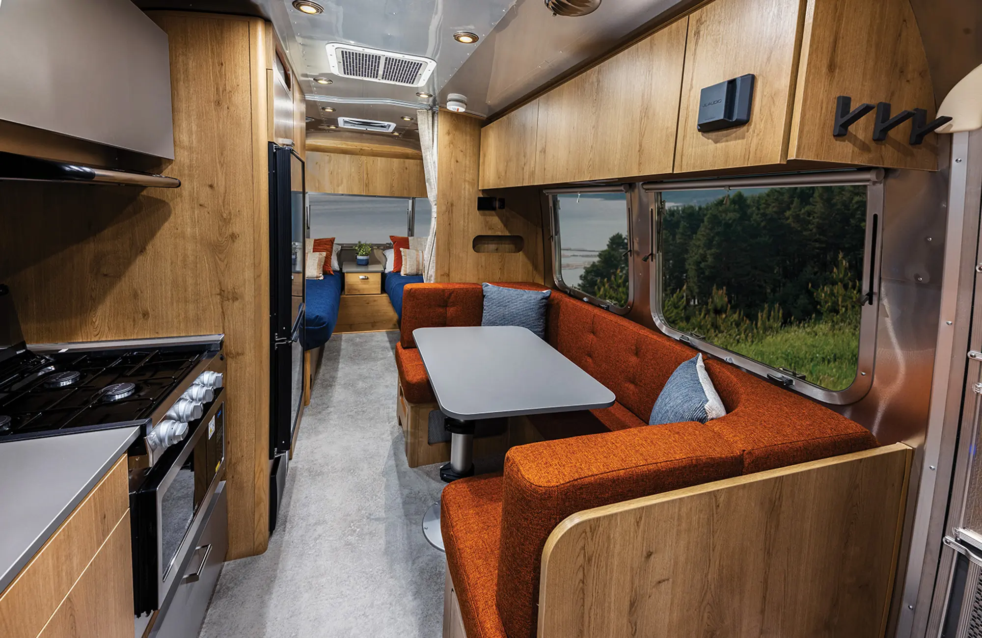 Airstream Trade Wind 23FB
