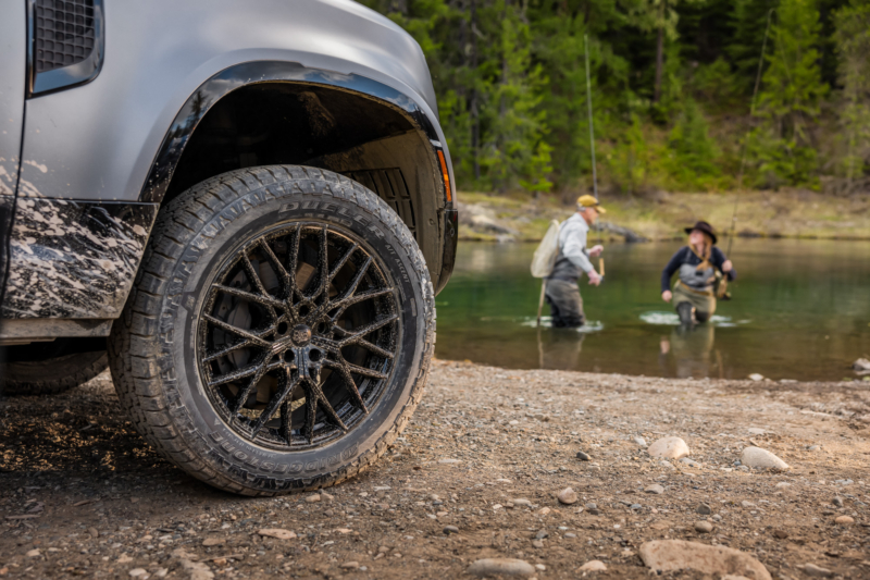 An All-Terrain Tire for Big Wheeled Luxury Vehicles: Bridgestone Dueler AT Ascent