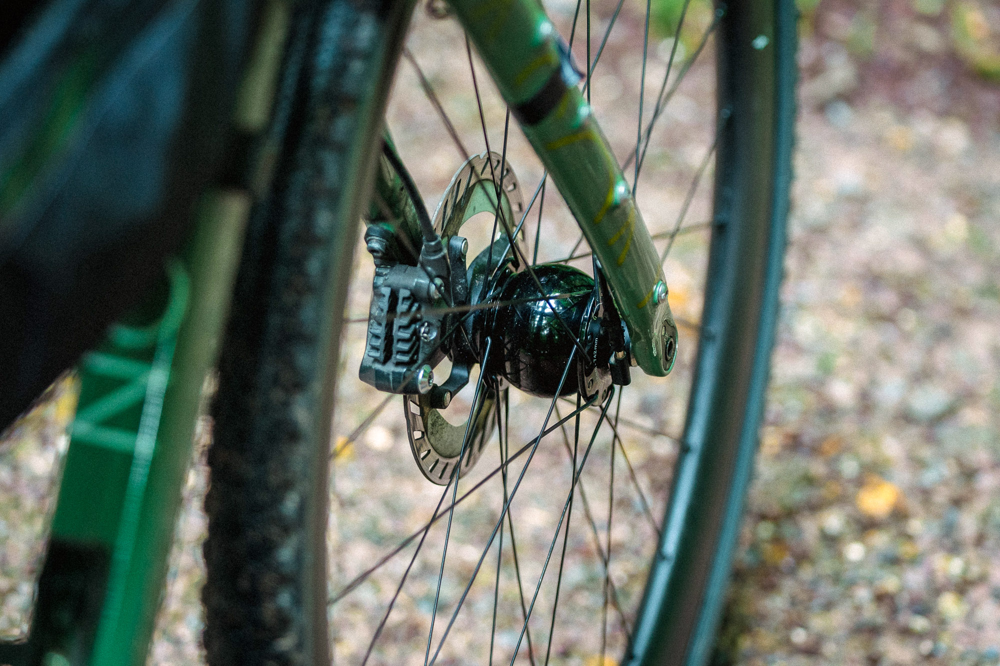 HUNT 40 Carbon Gravel Dynamo H_Cyclo image showing front generator hub