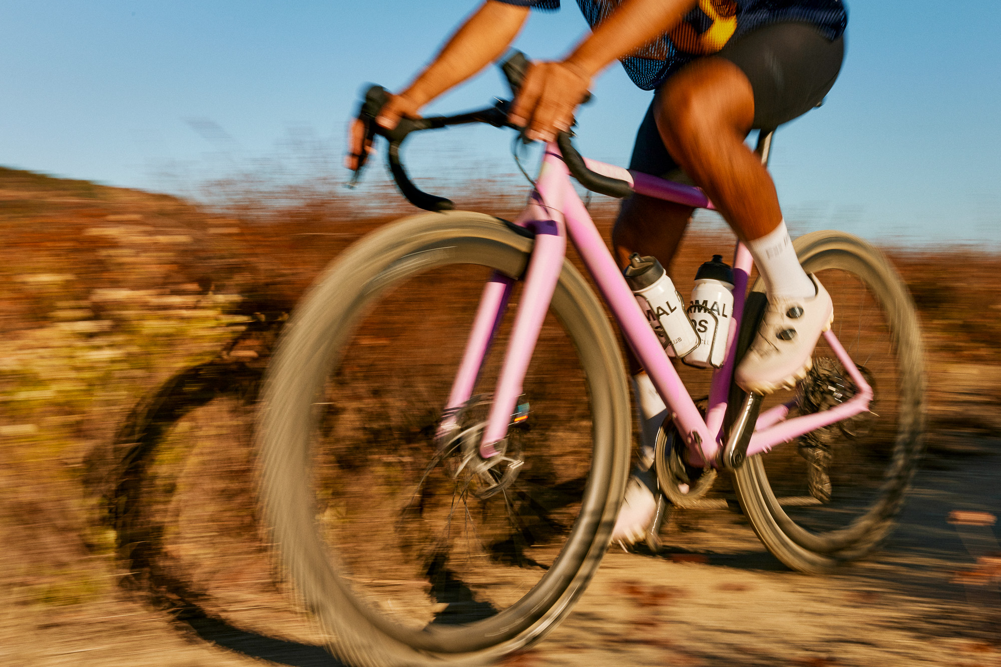 HUNT 40 Carbon Gravel Race H_Cyclo wheels in action