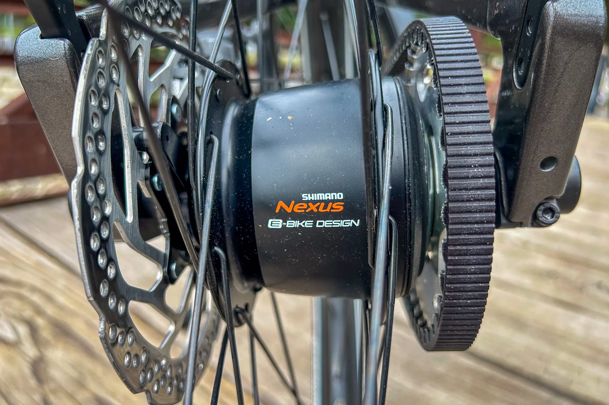 Rear Shimano Nexus internally geared hub