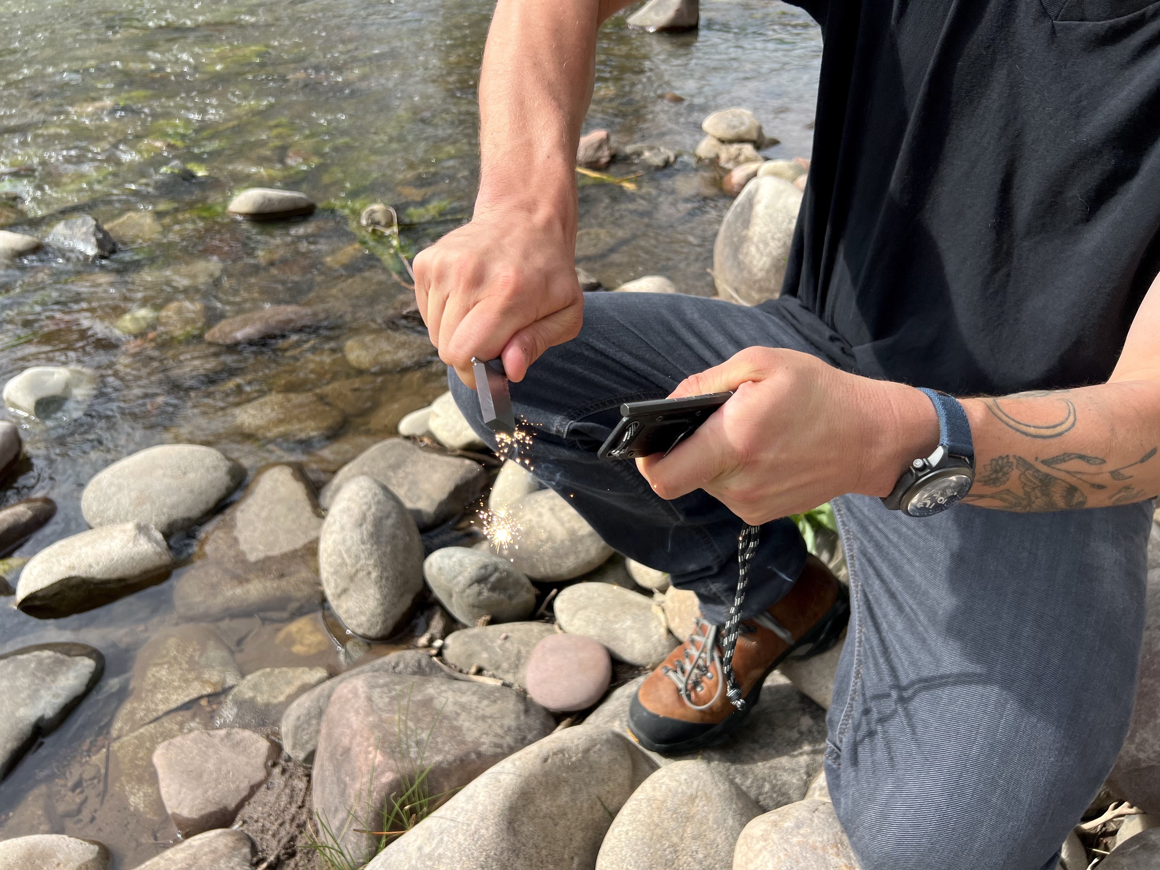 Outdoor Elemengt Flickr Feather EDC Survival Chisel Knife