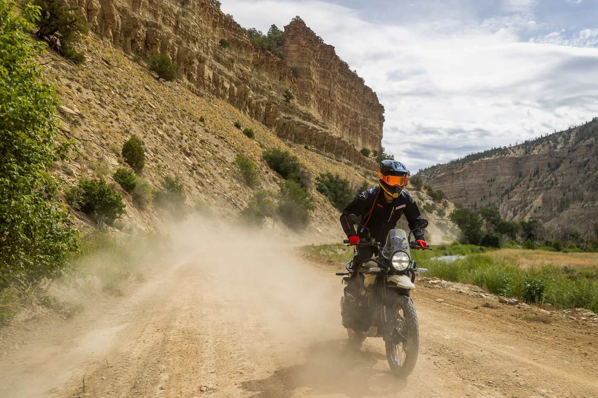 Seiji Ishii on Utah dirt roads on the Royal Enfield Himalayan 450