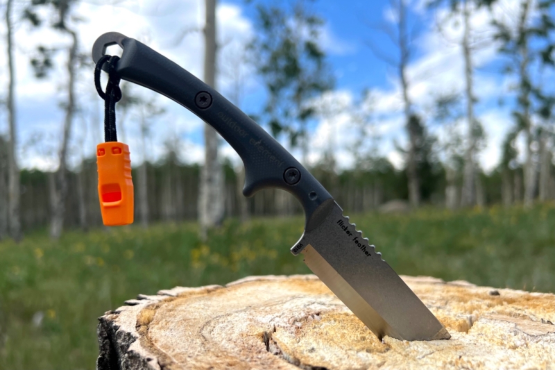 Survival Chisel? Unique Blade Shape Sparks, Batons, Cuts