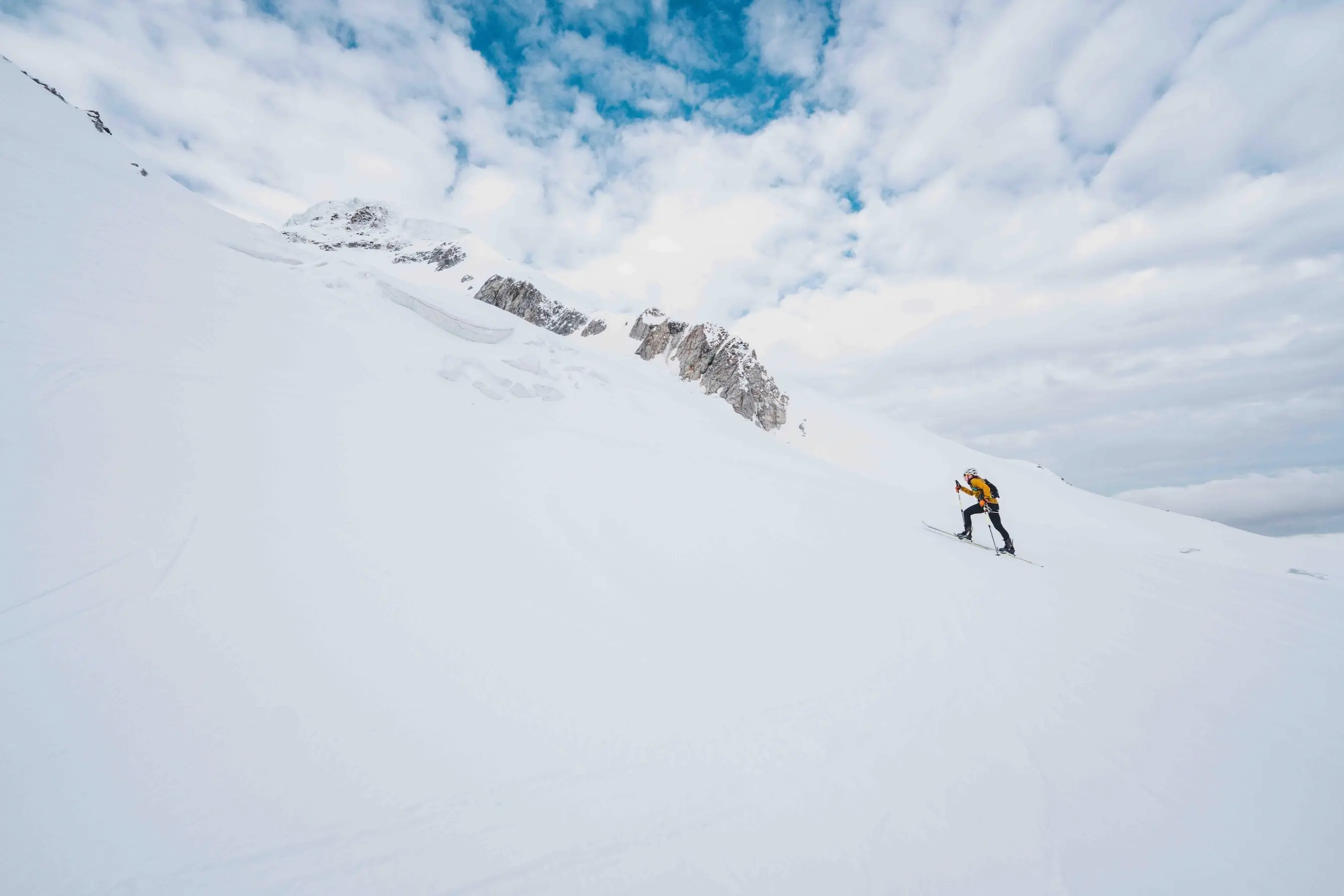 Anna DeMonte Women's Supported FKT Ski Mont Blanc
