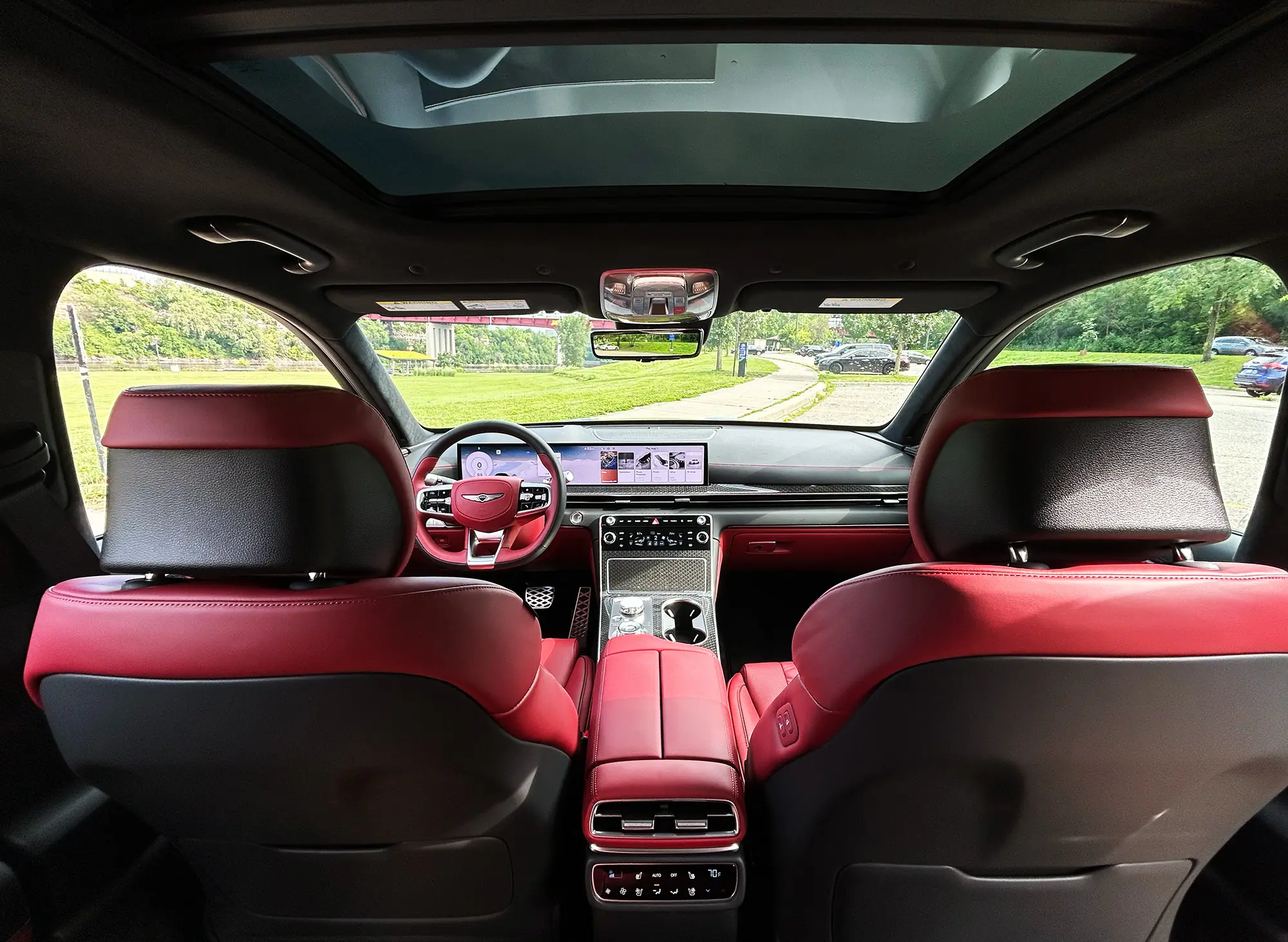 Genesis GV80 Coupe red interior front